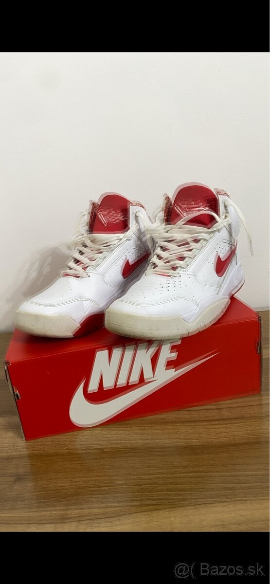 nike air flight lite red