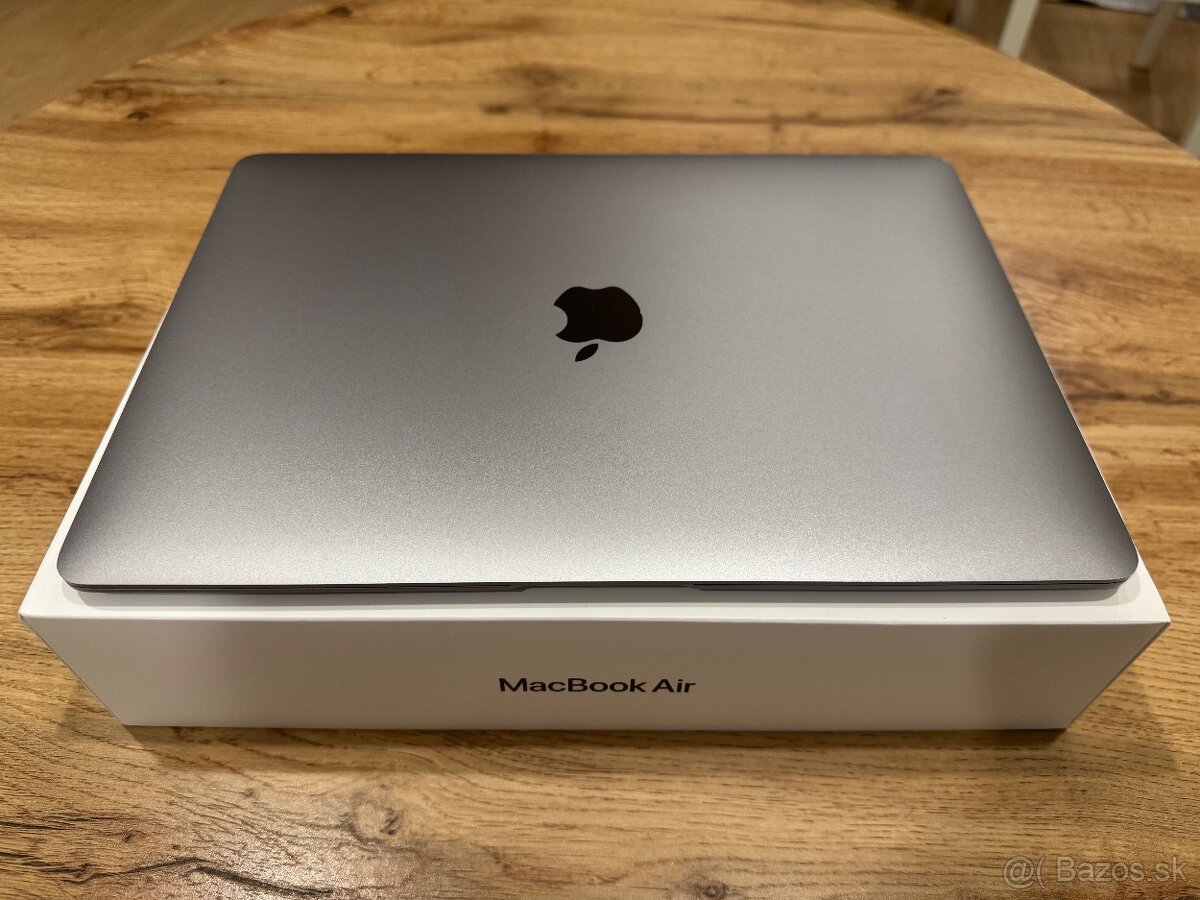 Macbook air M1 (2020)