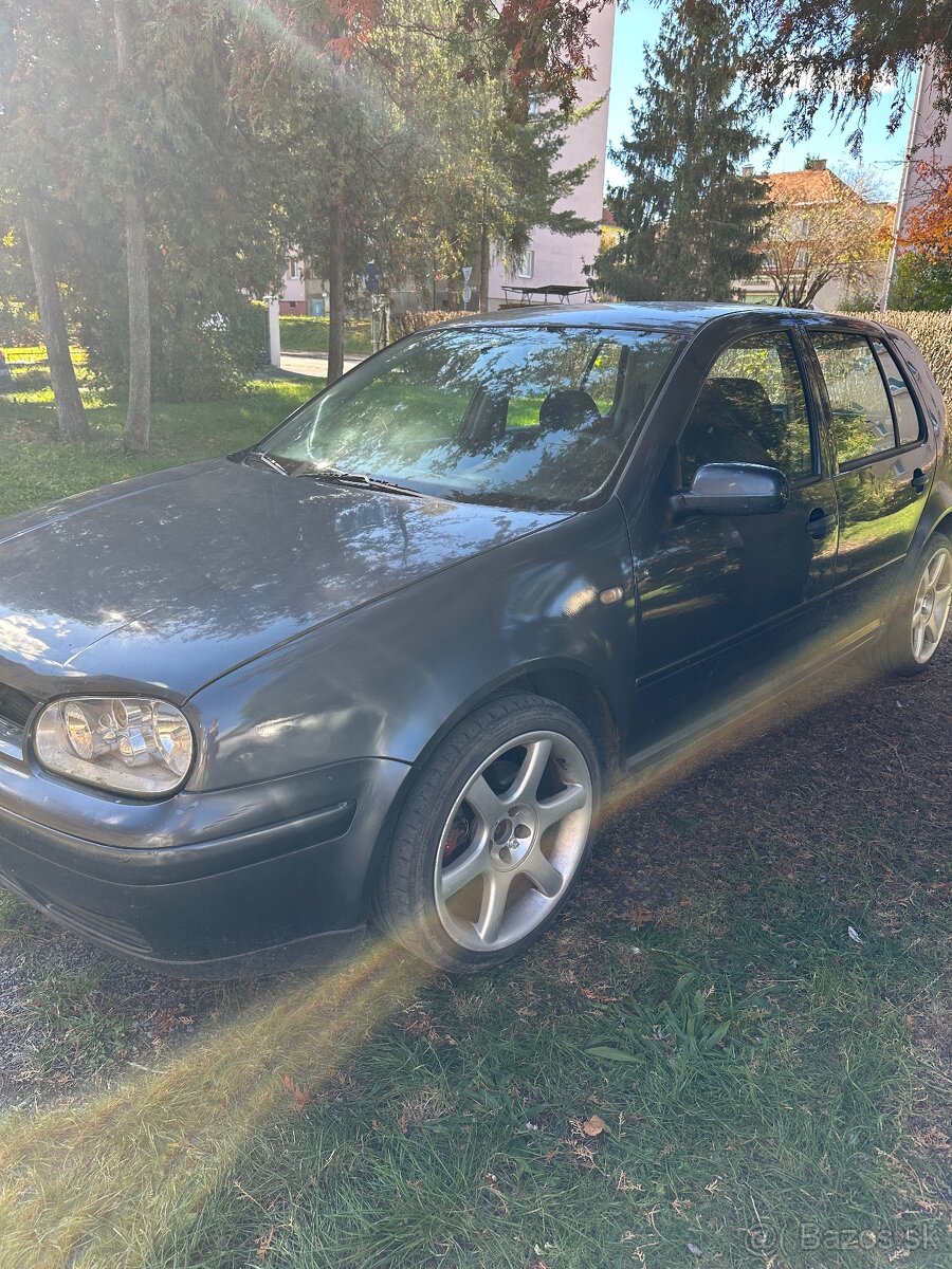 Volkswagen Golf 4