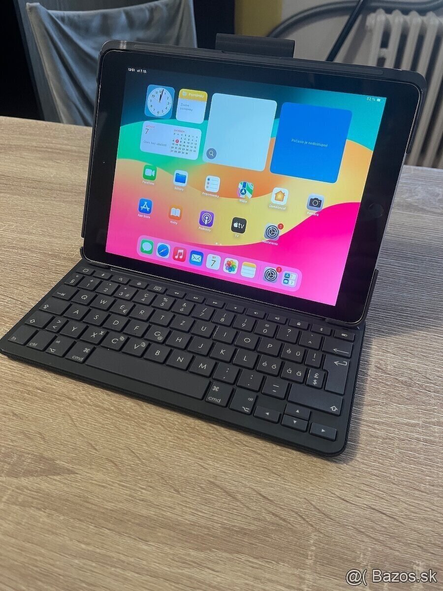 9,7” tablet iPad 6 generácie / 128GB TOP stav + klávesnica