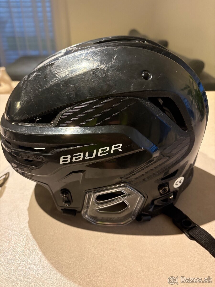 Hokejová prilba Bauer re-akt 85 M Combo + mriežka