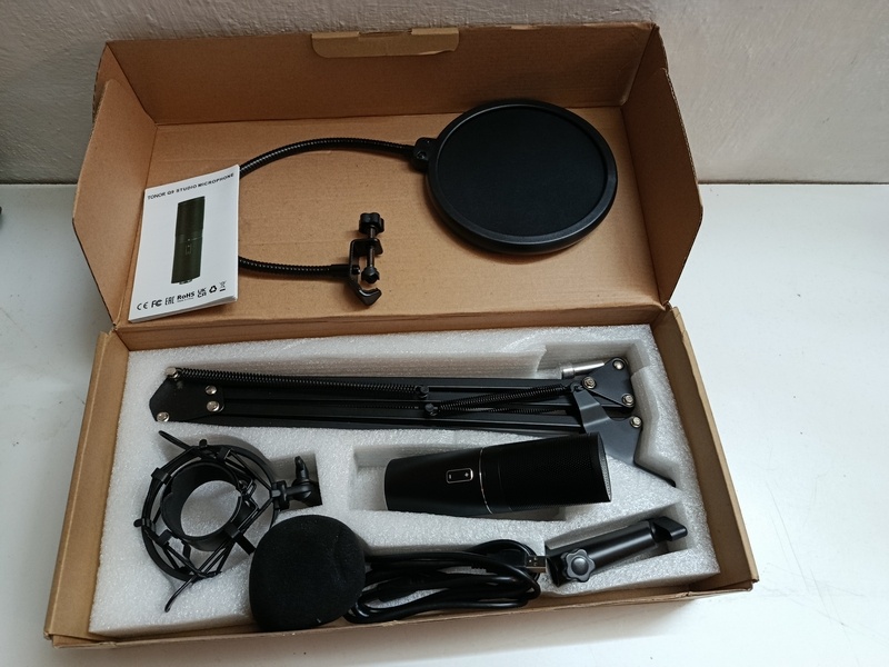 studiovy mikrofon tonor q9 50€