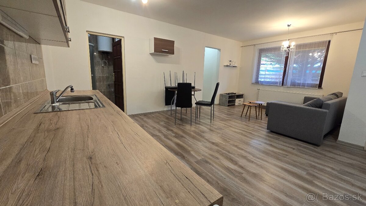 Prenájom 3-izbového bytu v Skalici, Komenského