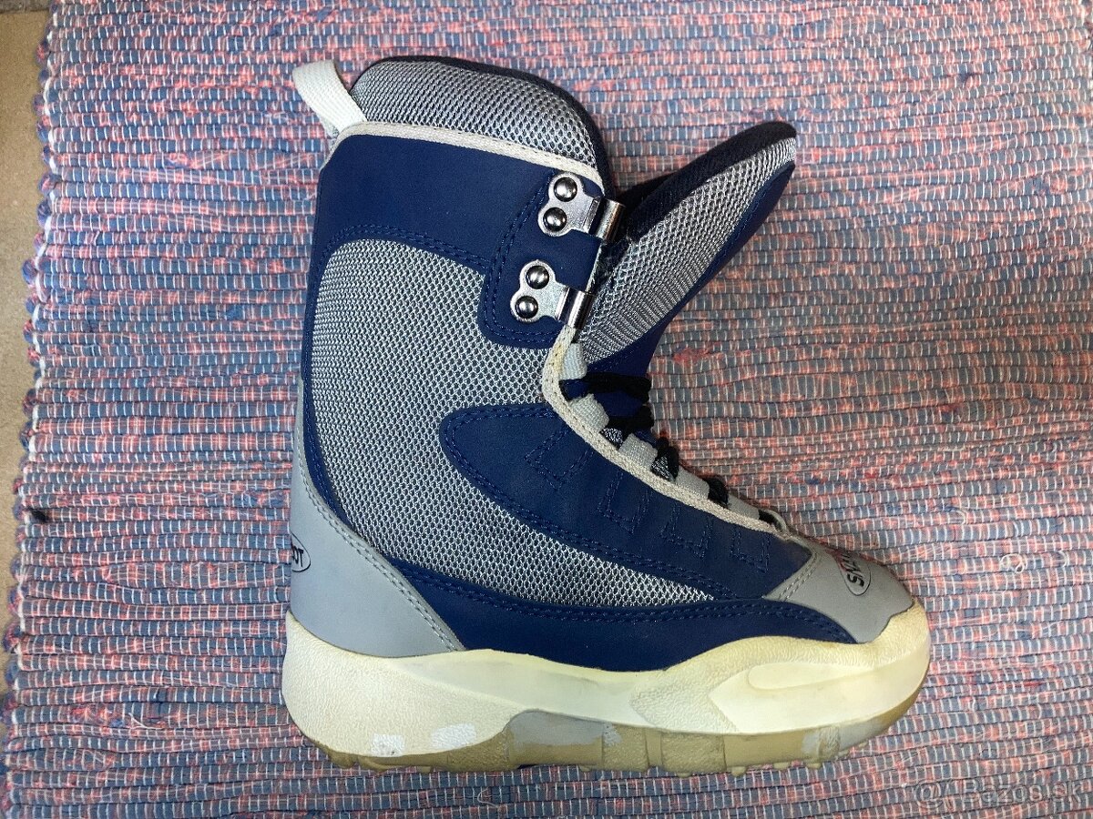 snb topánky snakeboot veľkosť 31