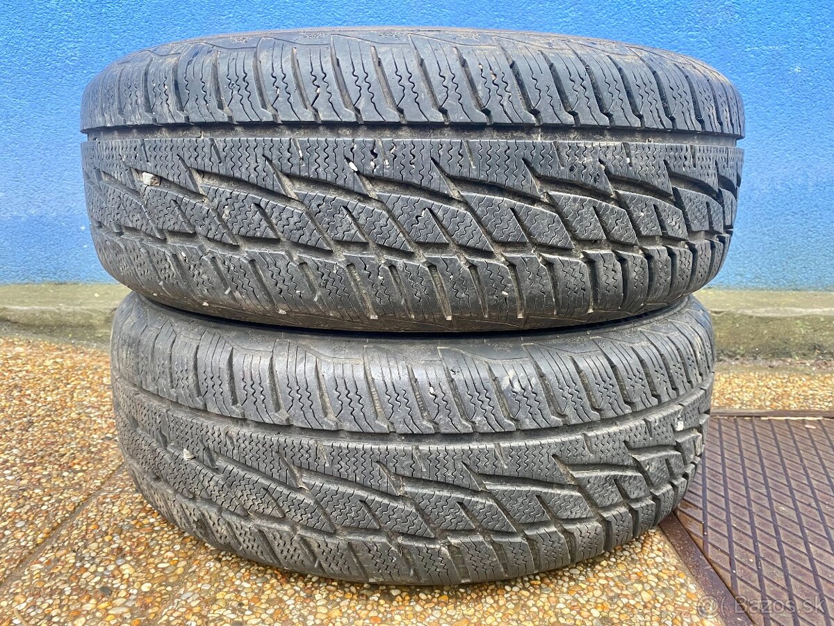 195/65 R15 zimné pneumatiky - 2 kusy