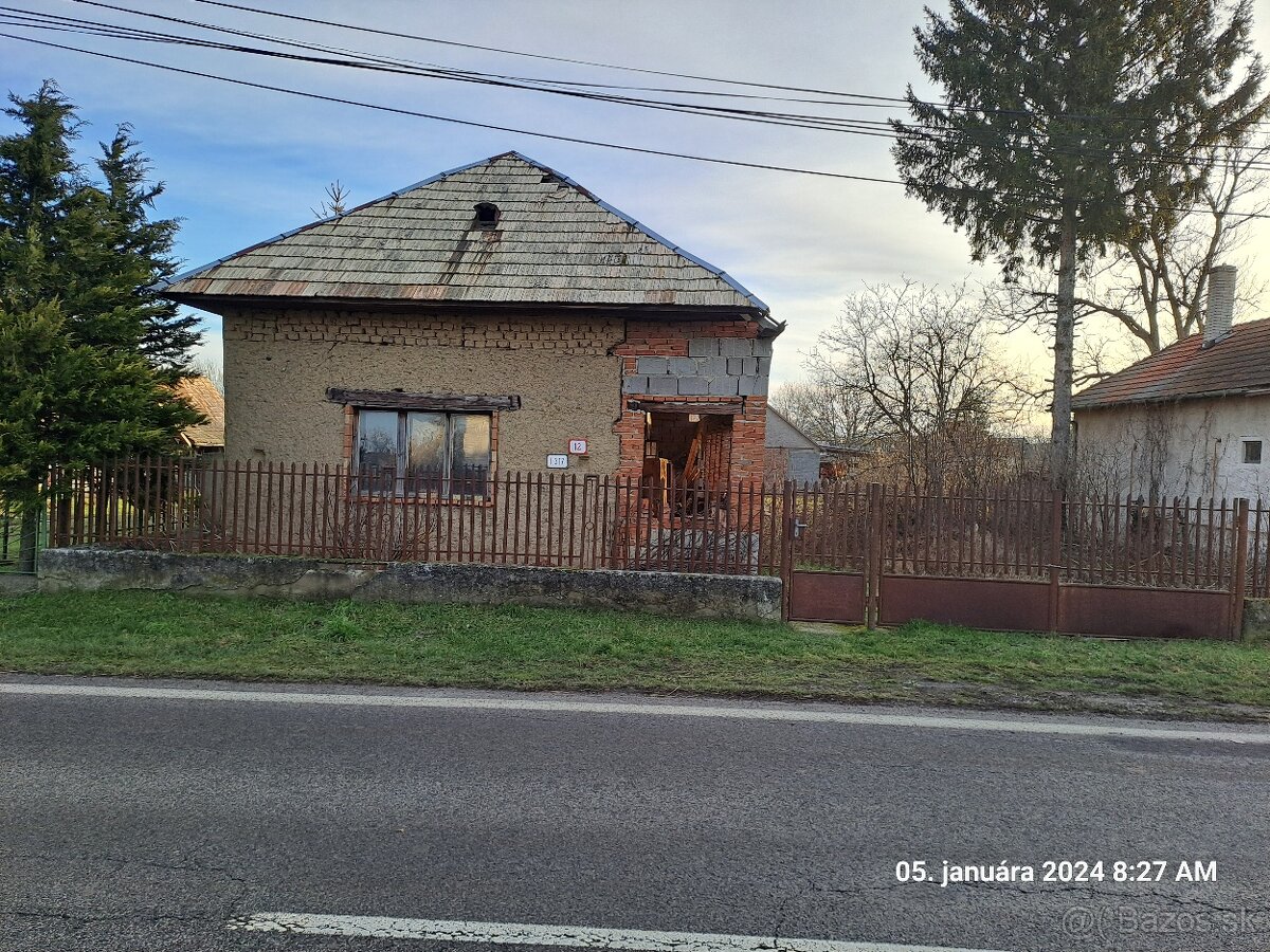 pozemok z domom na renovaciu