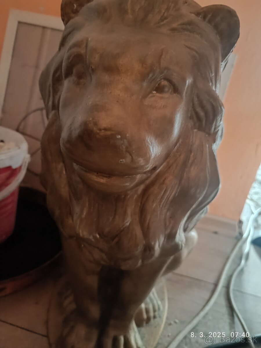 Predám