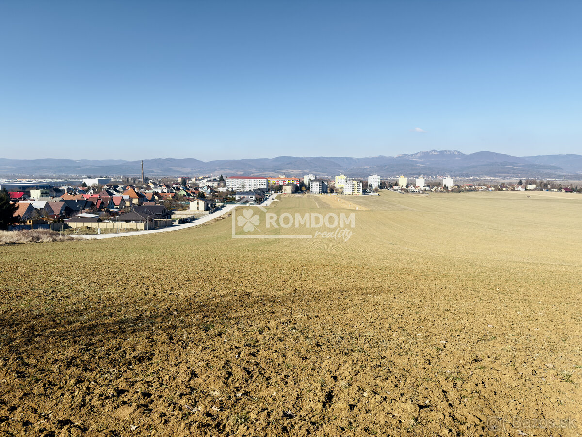 Na predaj stavebný pozemok pre developerov- Ilava /5415m2/