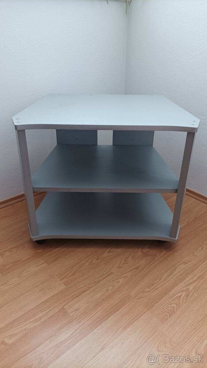 TV Stolík
