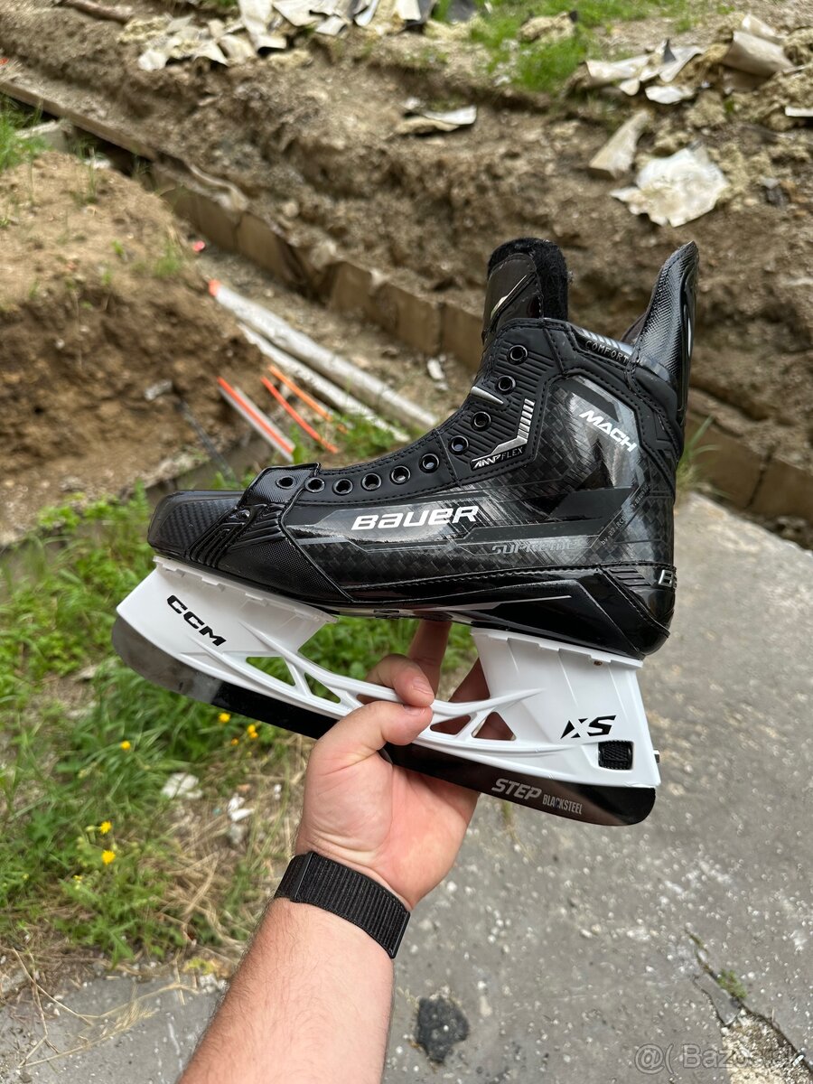 Bauer Supreme Mach - Nove