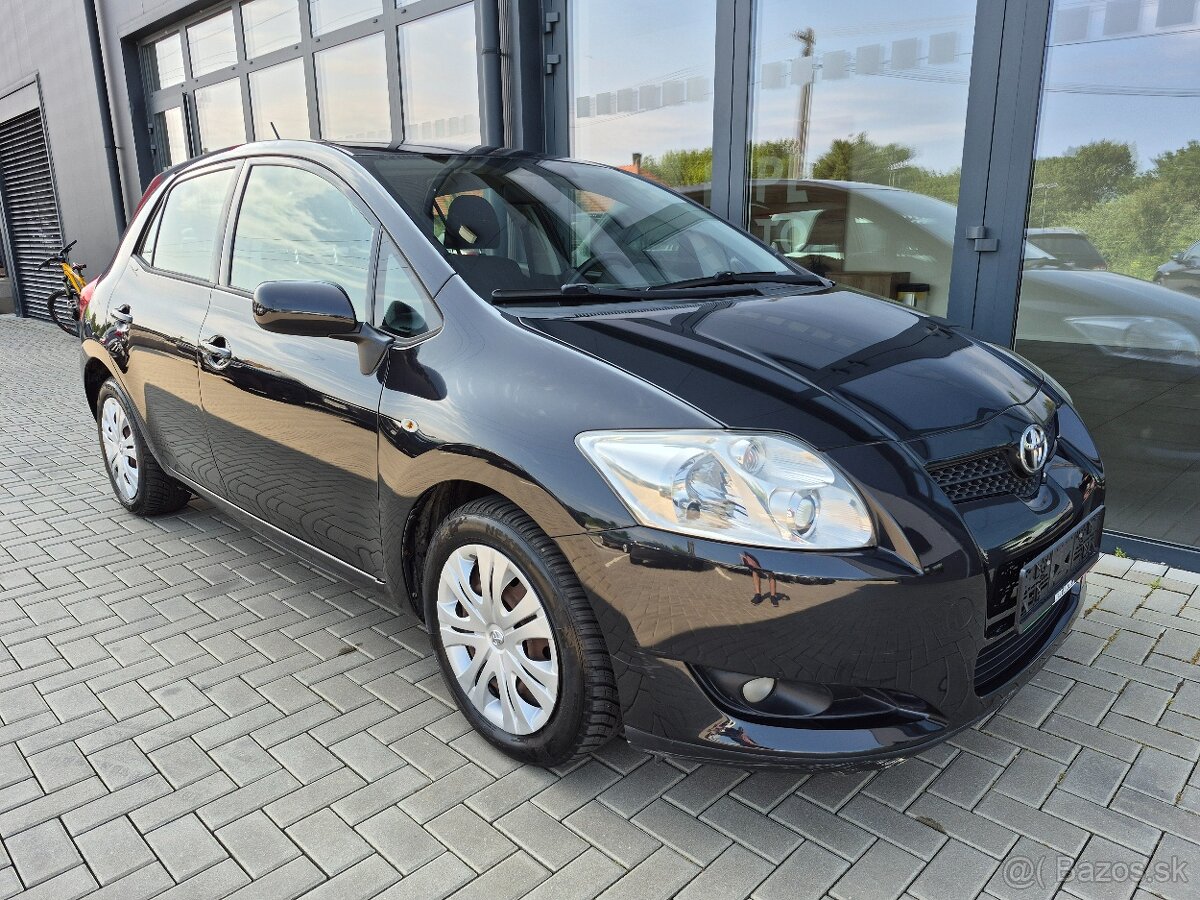 Toyota Auris 1.4 I VVT-i Sol