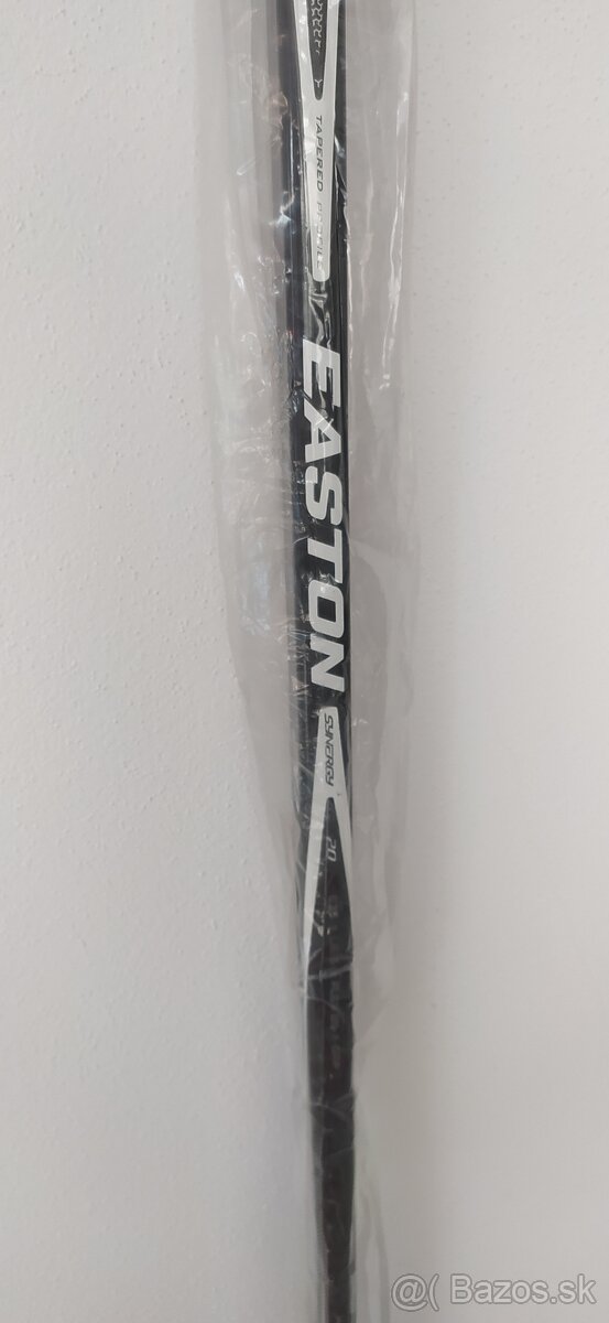 Nová hokejka Easton Synergy 20