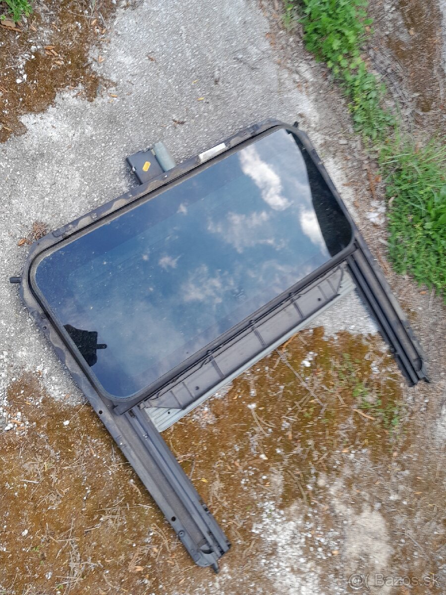 Elektrický šiber,Strešné okno Škoda Octavia 1.