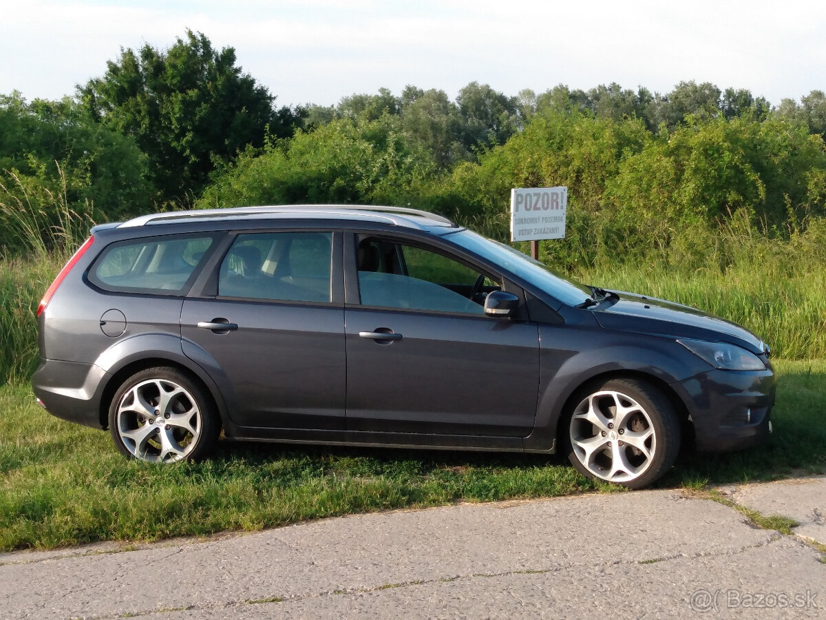 Ford Focus Combi 2.0 Duratec Titanium 107kw LPG