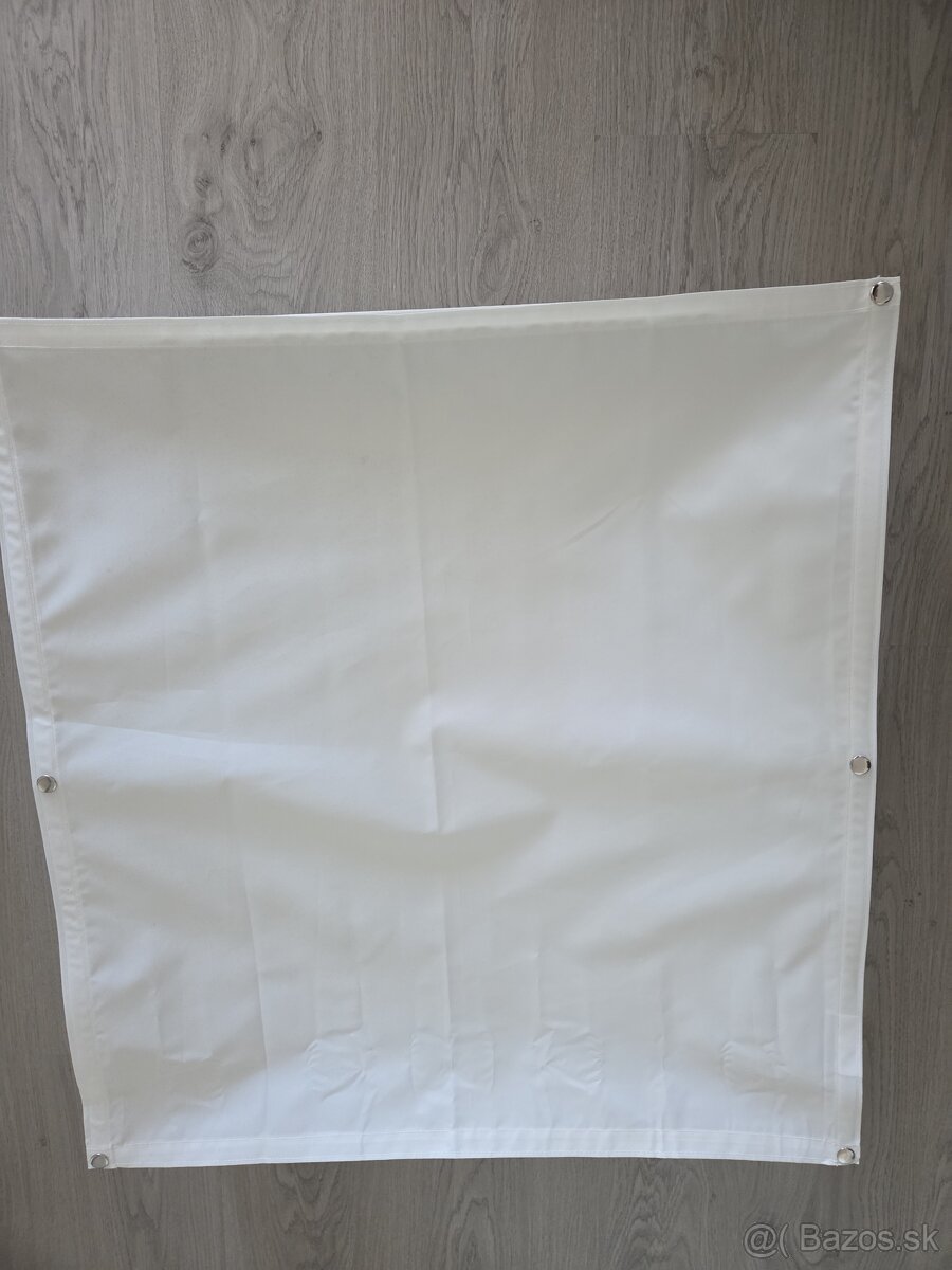 Ikea sufliky pod posteľ.