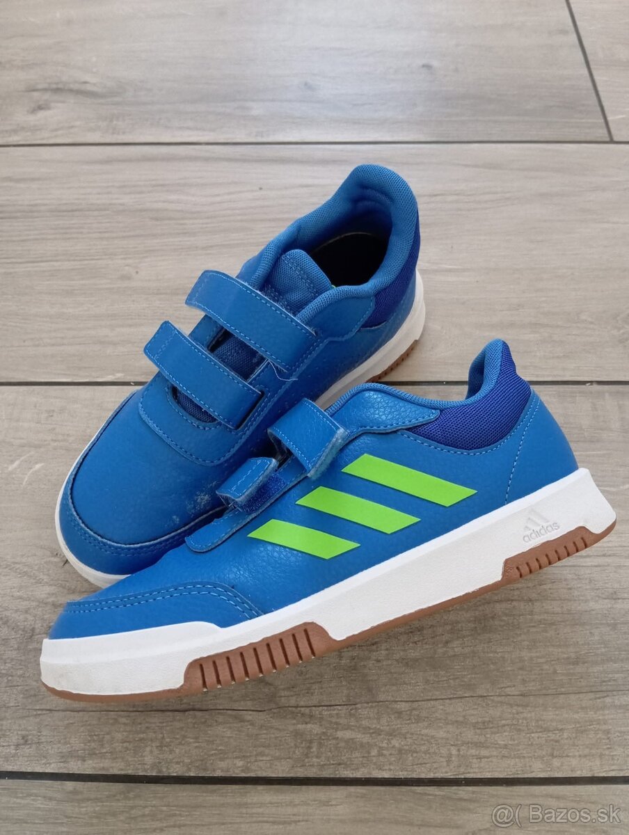 Tenisky Adidas 34