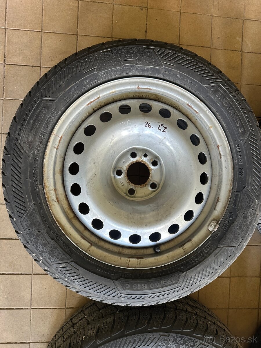 Predám sadu zimných pneumatík+ plechové disky Fiat Doblo