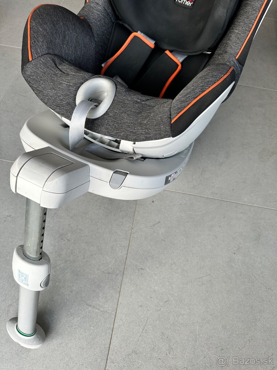 Autosedačka Britax Römer Dualfix