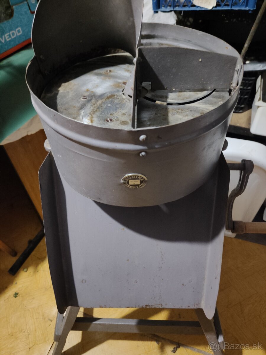 Drevena Ručna rezačka na kapustu, akcia 50€