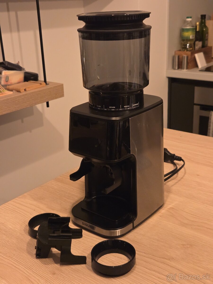 Mlynček na kávu Siguro GR-K630SU