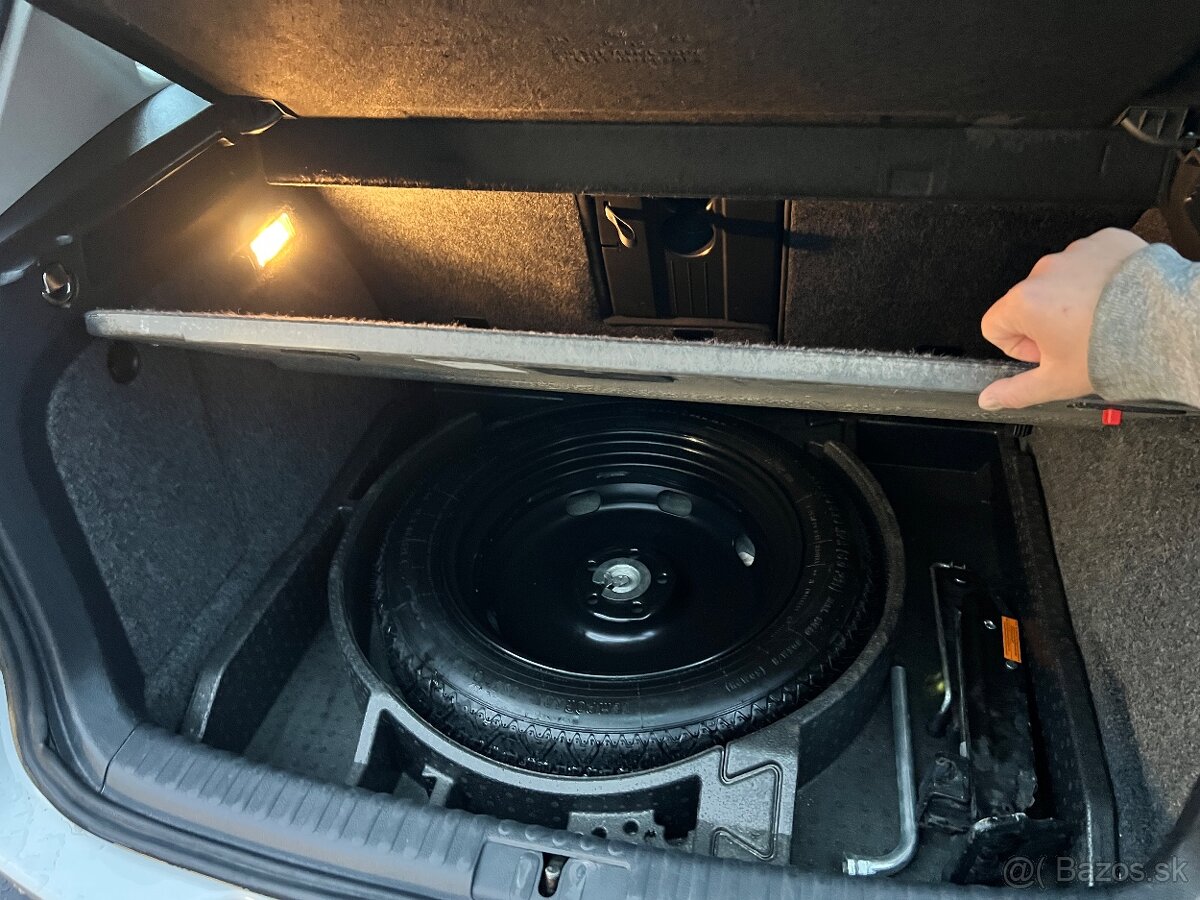 TIGUAN - dojazdove koleso + vyvýšené dno