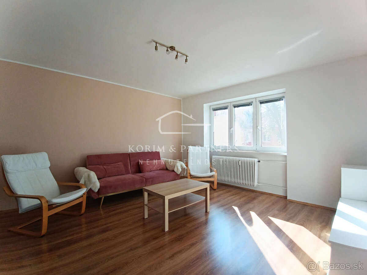 Dvojizbový byt plný slnka a pokoja, Ul. Odborárov