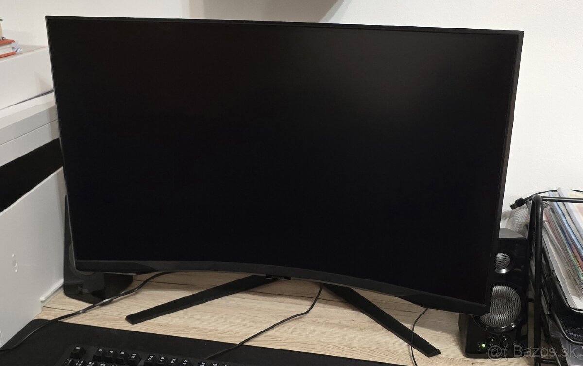 Predám herný monitor Samsung G65B