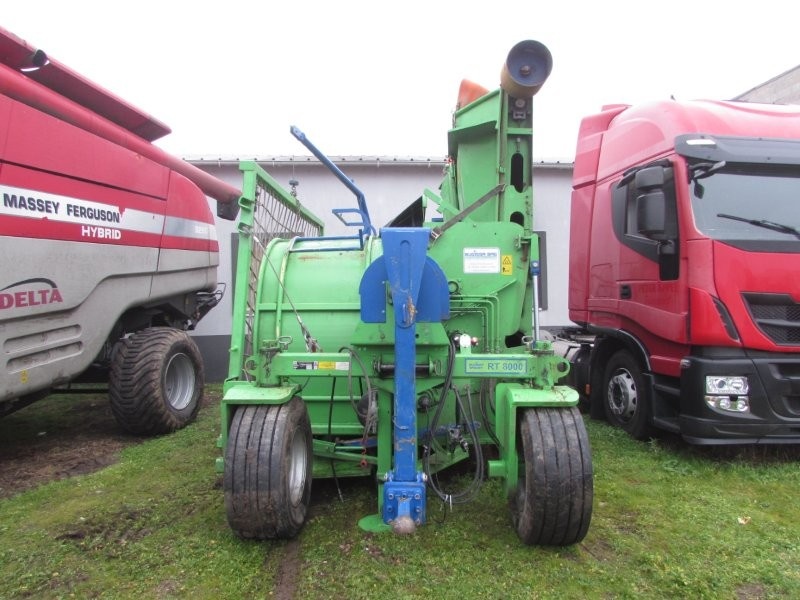 Budissa Silážny lis BAG RT8000Plus