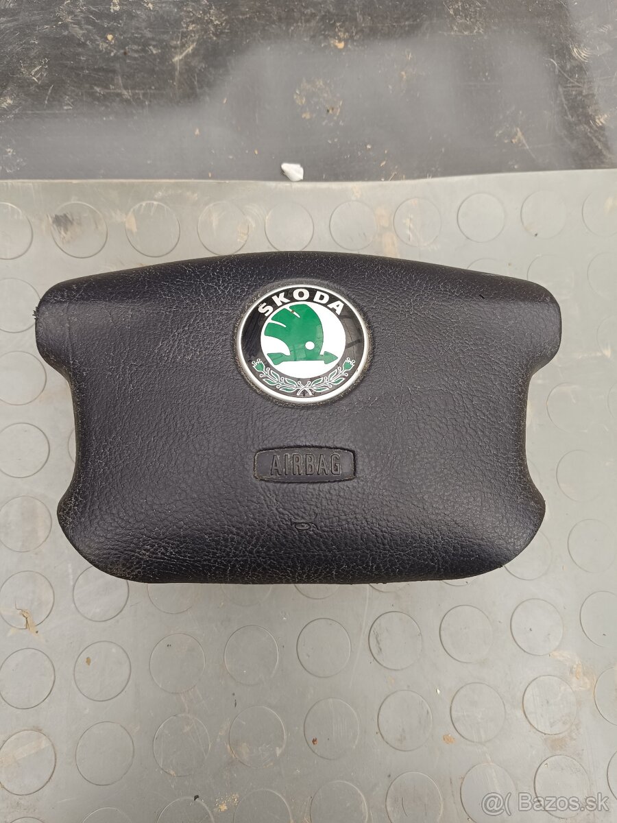 Predám Škoda airbag do volantu