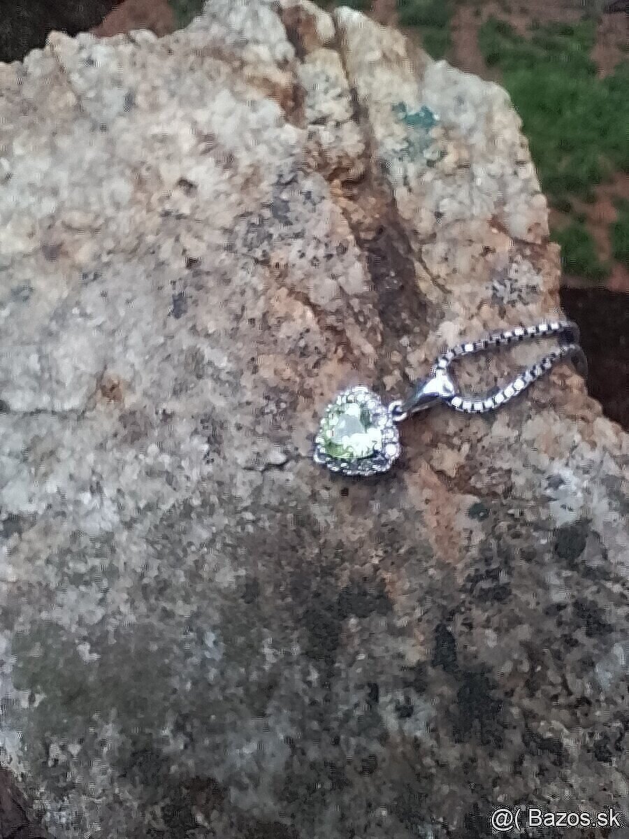 ZLATE SRDIECKO DIAMANTY ZLATY PRSTEN-14K BIELE ZLATO