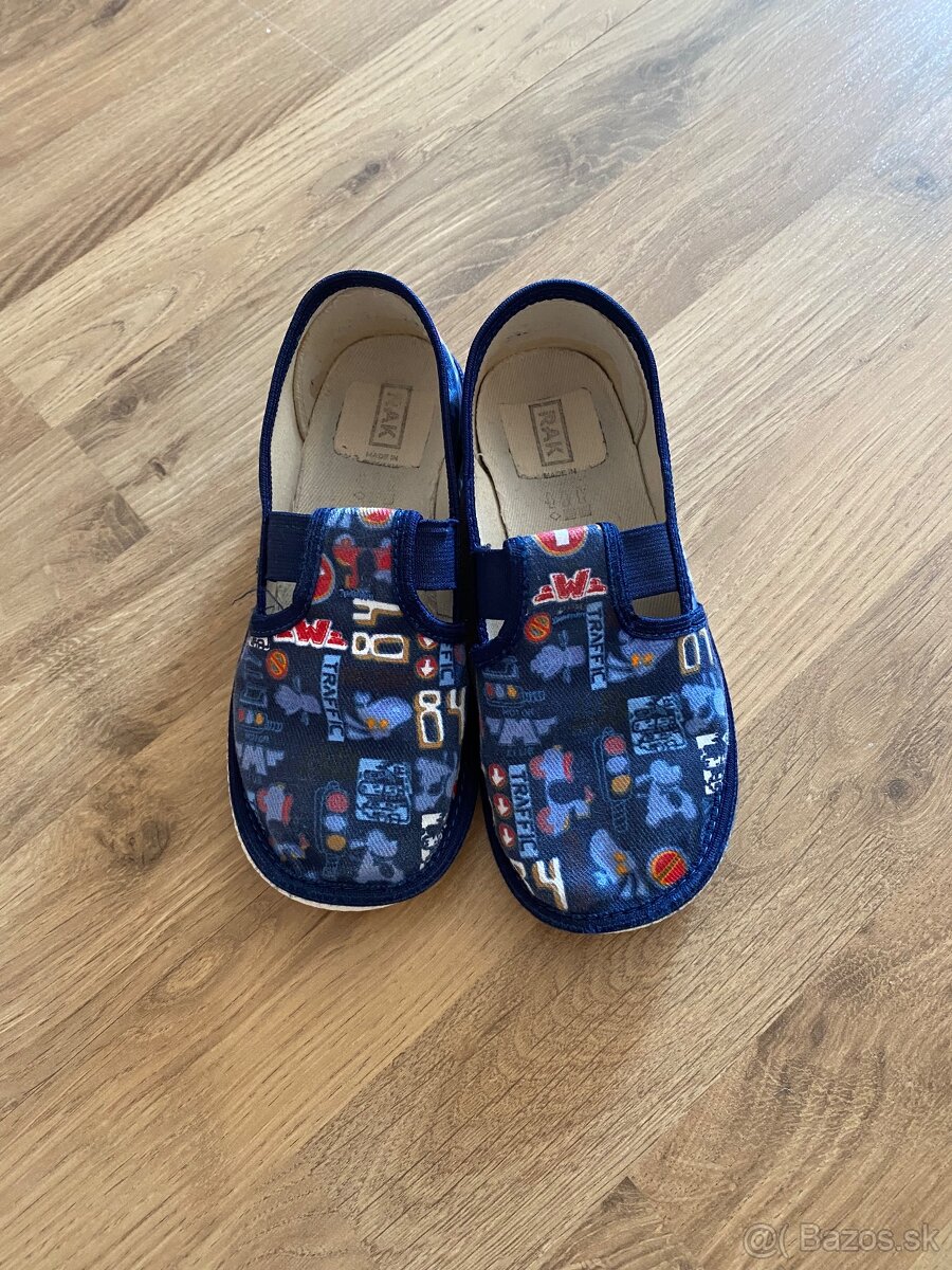 RAK papuce 29,5