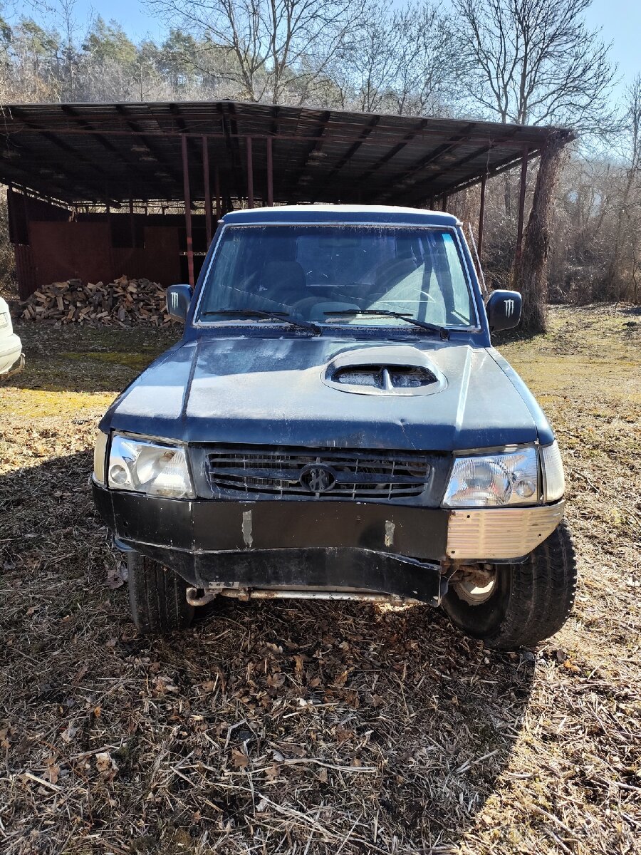 Hyundai Galloper