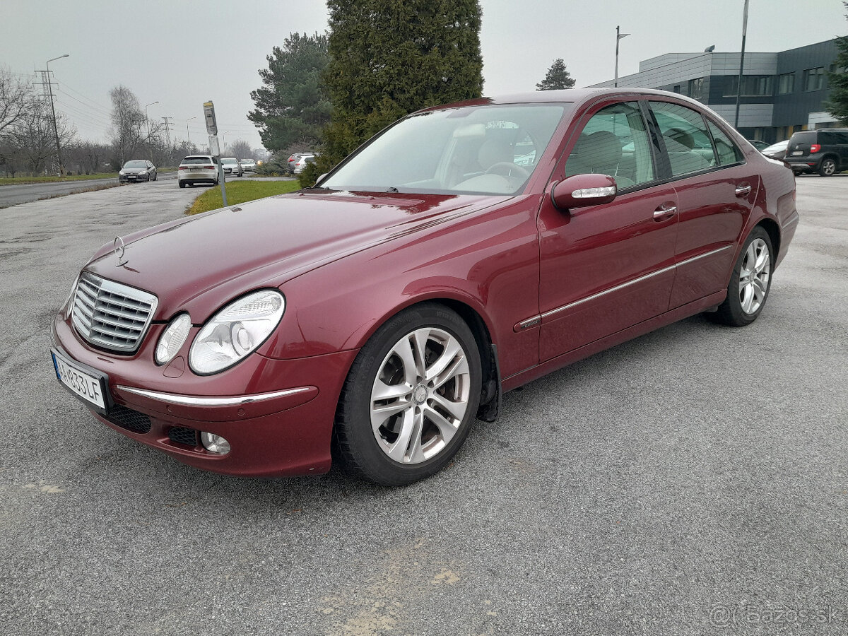 Mercedes-Benz E 320 --4 matic--kup.v SR--ELEGANCE--