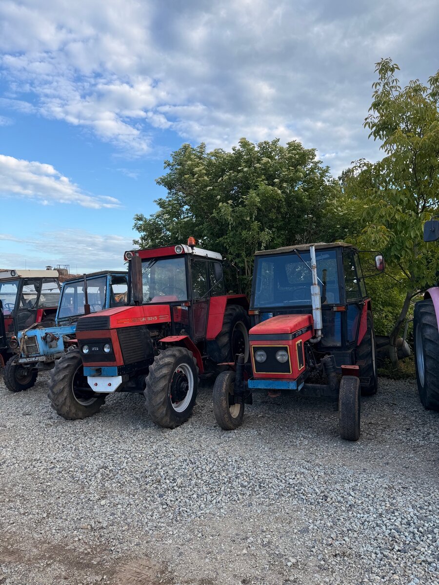 Zetor 8245 a Zetor 7211