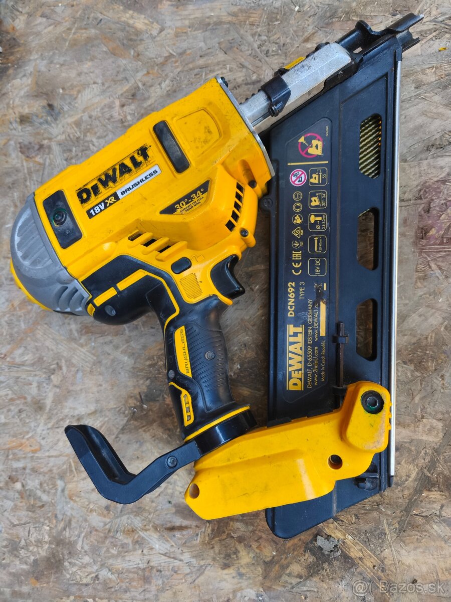 Dewalt DCN 692 type 3
