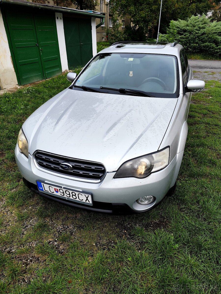 Subaru Outback 2,5 LPG