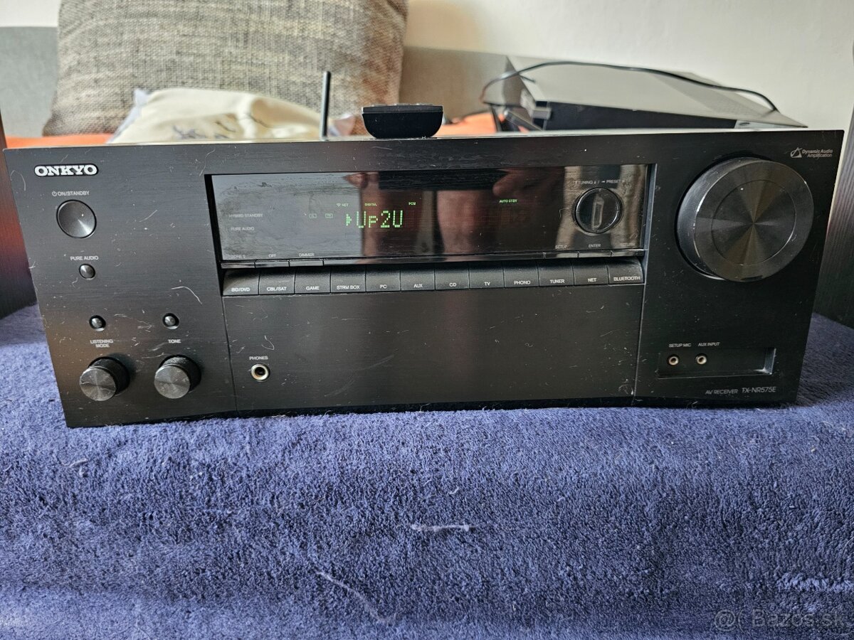 Onkyo TX-NR575E
