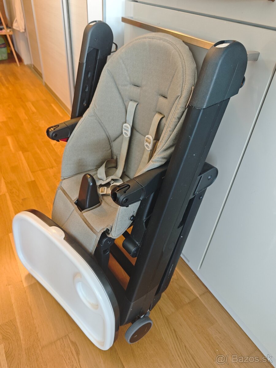 Predám multifunkčnú jedálenskú stoličku Peg Perego Siesta Fo