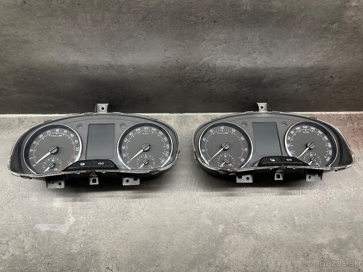 Škoda Fabia 2 maxidot budíky