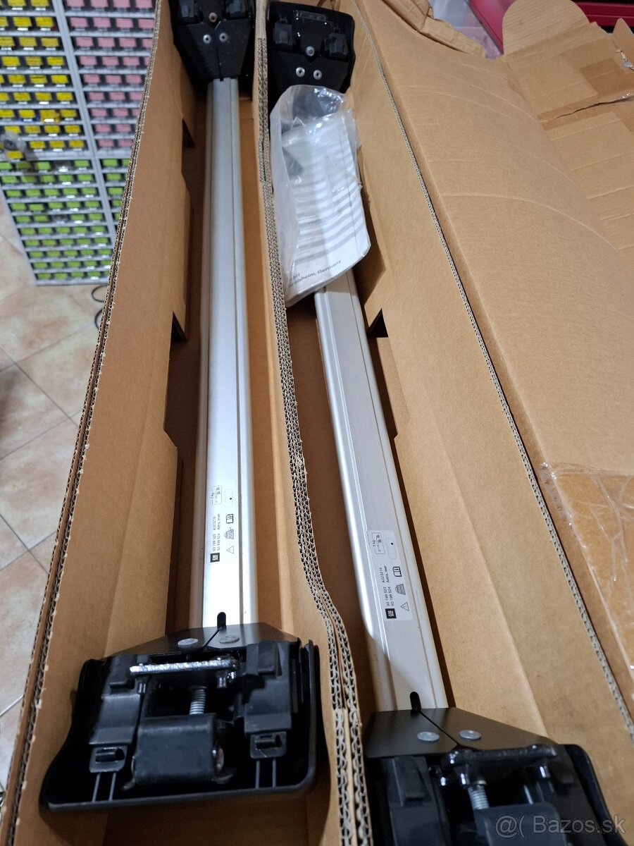 Predám nosič na Opel Astra Sports Tourer H