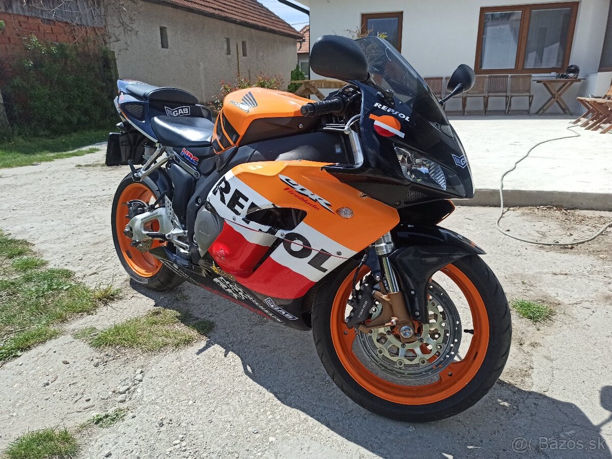 HONDA CBR 1000RR Repsol
