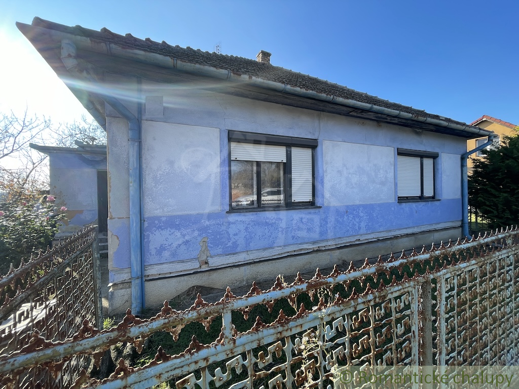 Rodinný dom na polosamote v obci Rastislavice– pokoj, tich