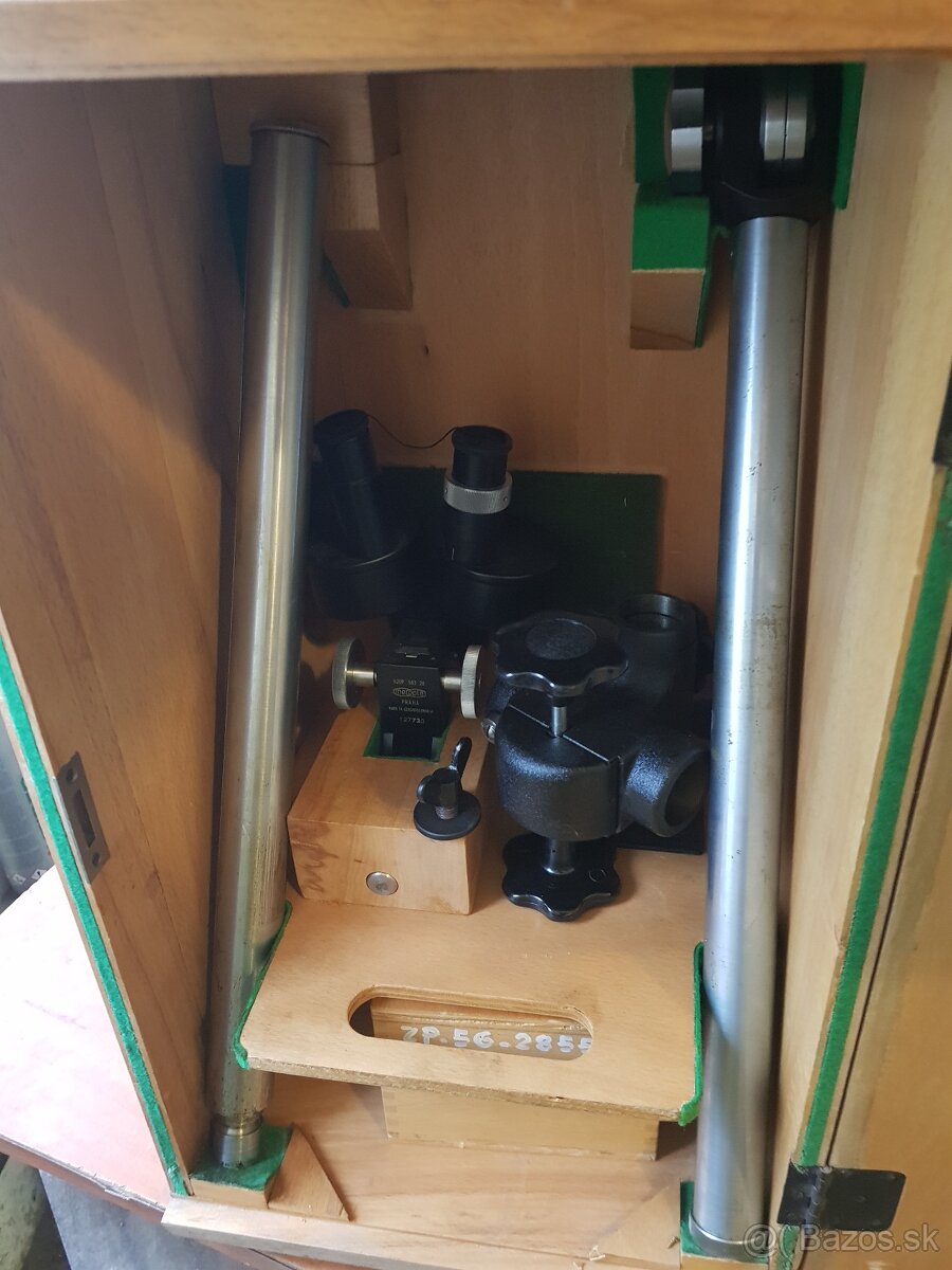 terénny mikroskop MEOPTA