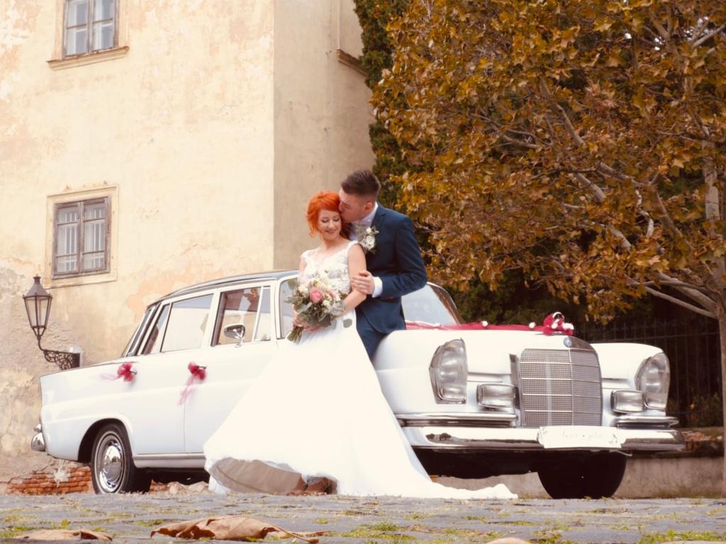 EXLUSIVNE - Svadobné veteranske auto na svadbu so soferom