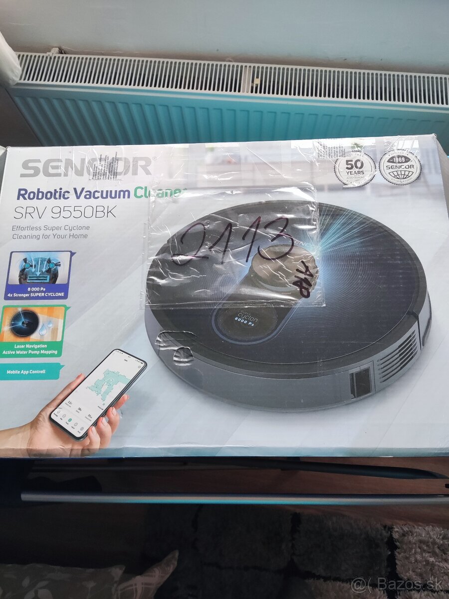 Predám skoro nový robotiicky vysávač