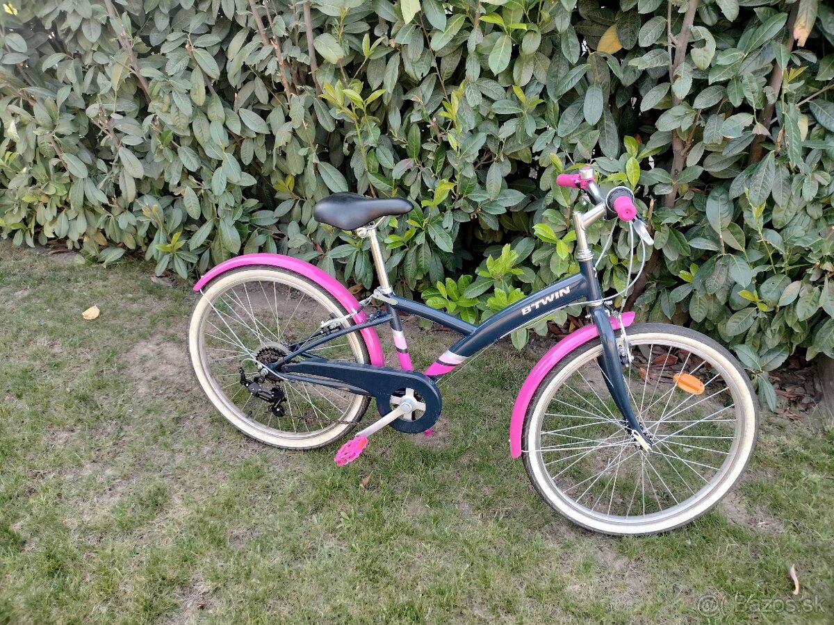 Dievčenský bicykel B-Twin 24