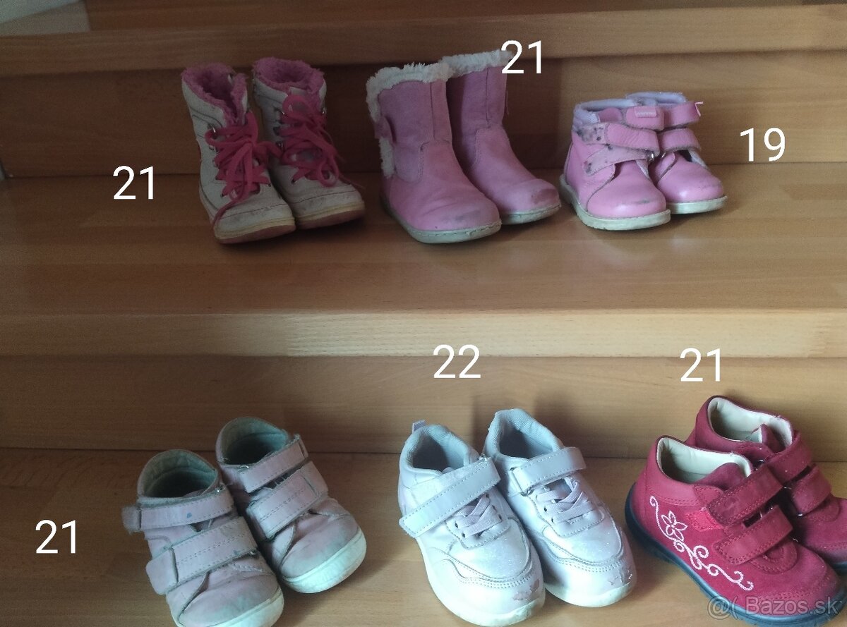 Rôzne topánky 19,21,22