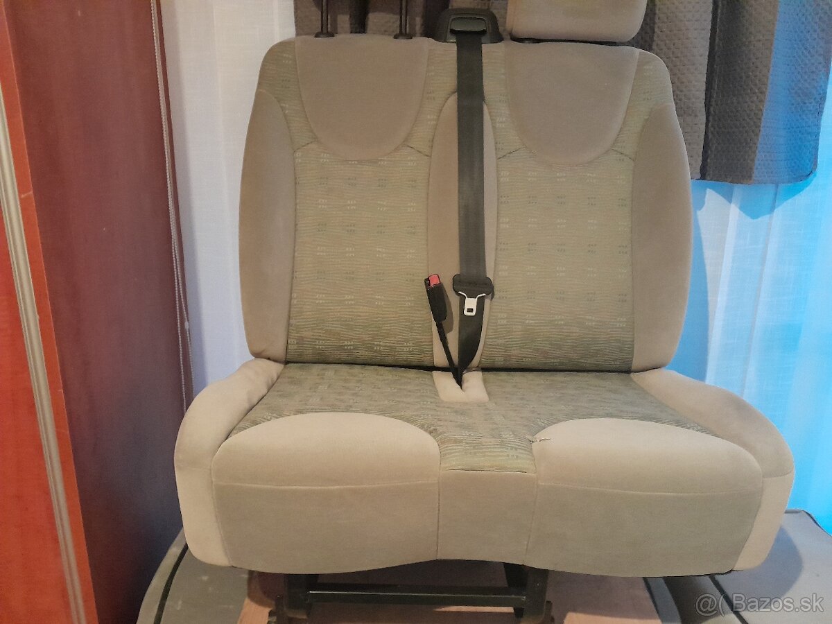 Predna dvojsedacka citren jumpy
