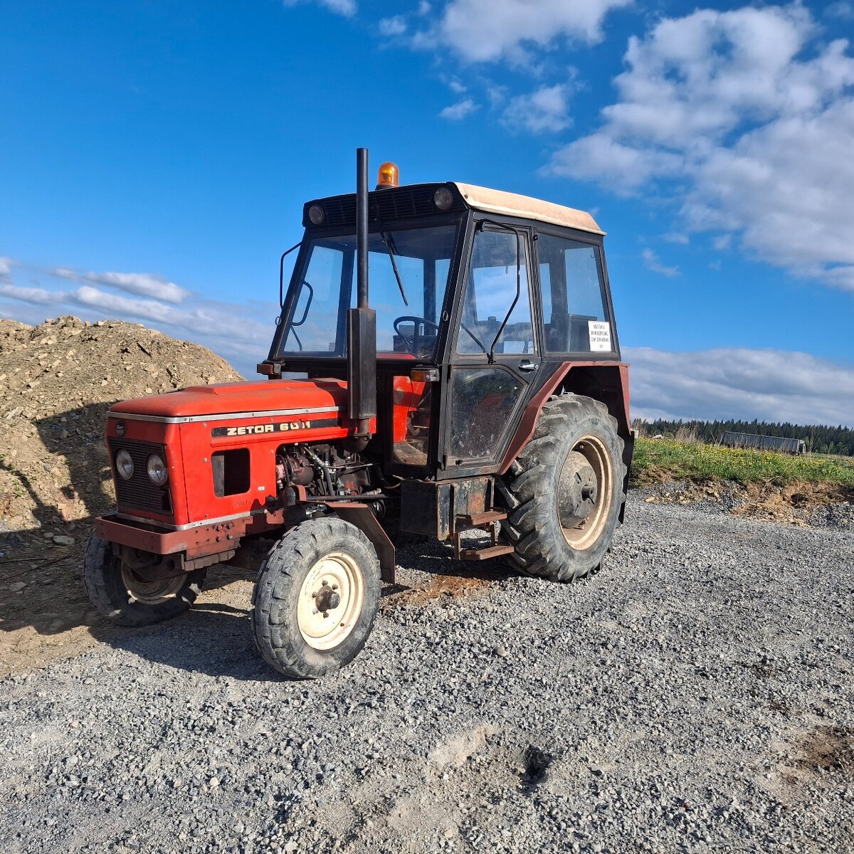 Zetor 6011