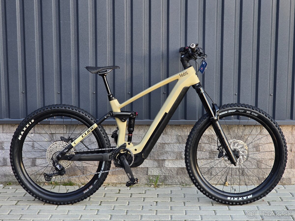 celoodpružený ebike Cube Stereo 750wh